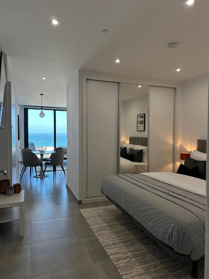 E1 Presidential Studios On High Floor With Stunning Sea Views Gibraltar Eksteriør bilde